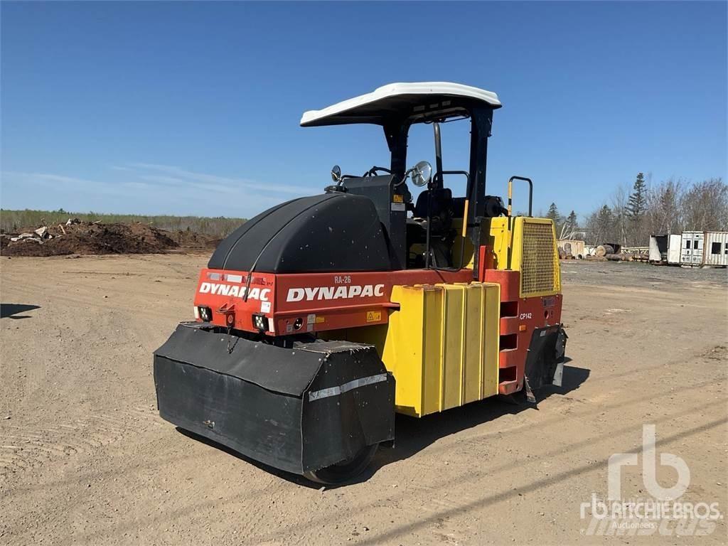 Dynapac CP142 Грунтовые катки