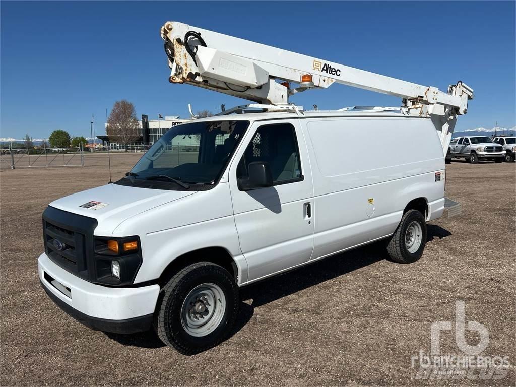 Ford E350 Прицепные подъёмники