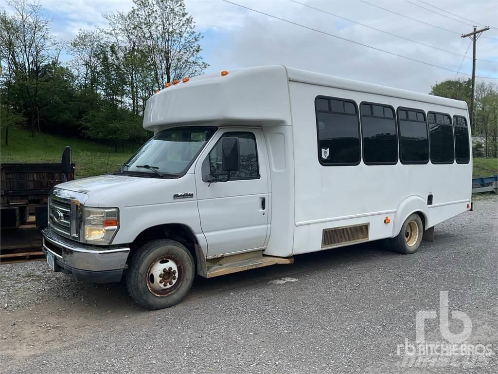 Ford E450 Междугородные автобусы