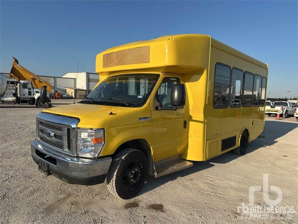Ford E450 Междугородные автобусы