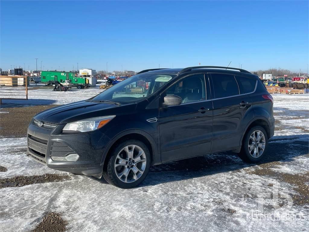 Ford ESCAPE Бортовые фургоны