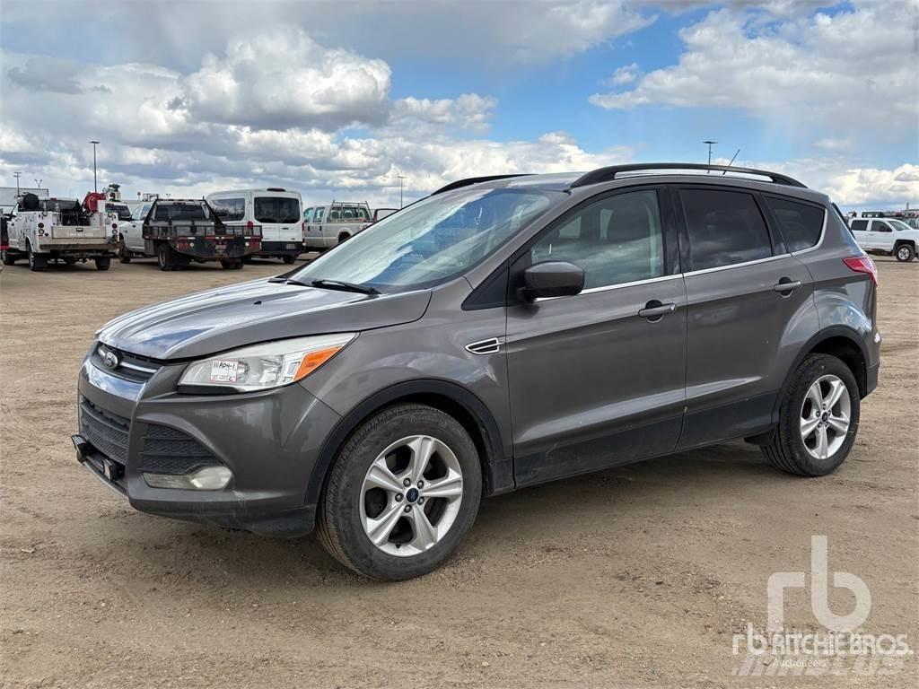 Ford ESCAPE Бортовые фургоны