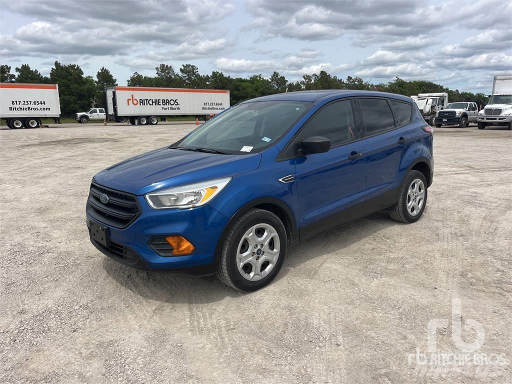 Ford ESCAPE S Бортовые фургоны