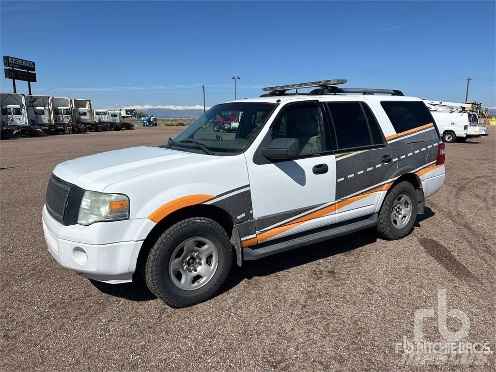 Ford EXPEDITION Бортовые фургоны