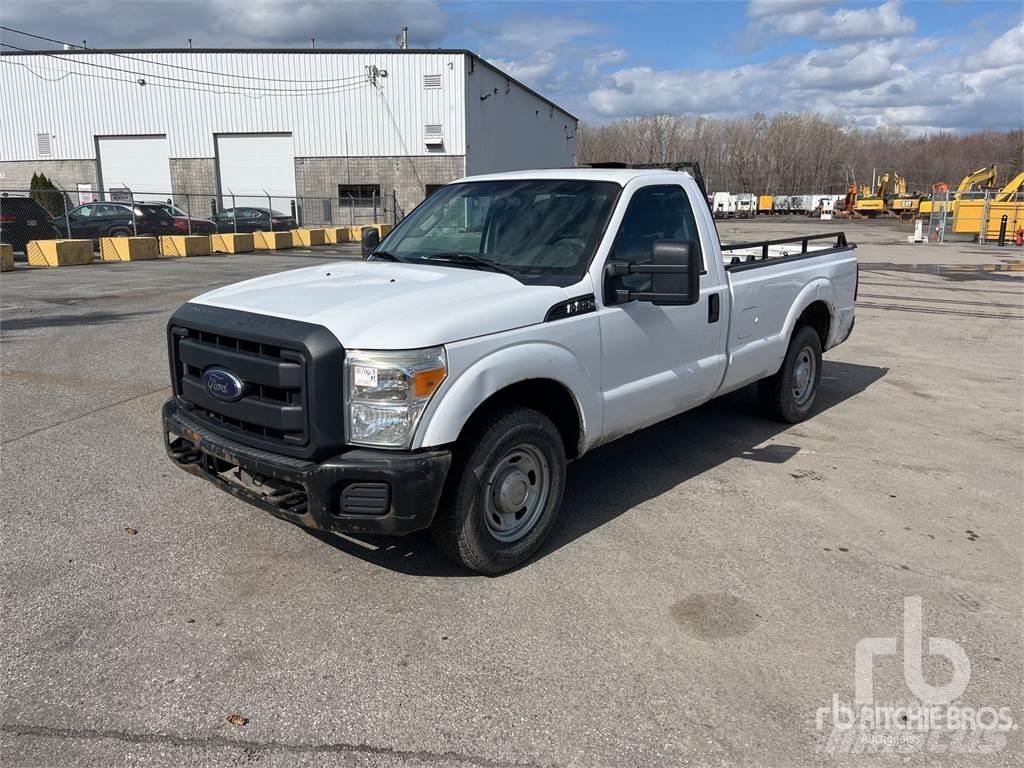 Ford F-250 Бортовые фургоны