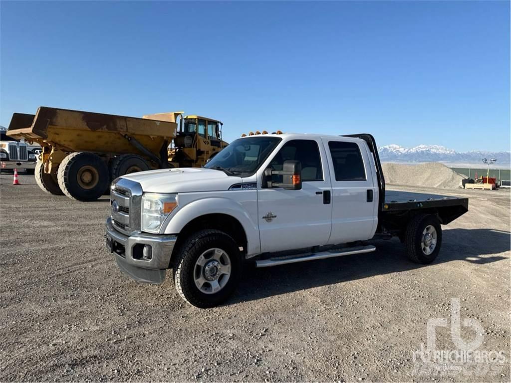 Ford F-250 Грузовики-платформы/боковая разгрузка