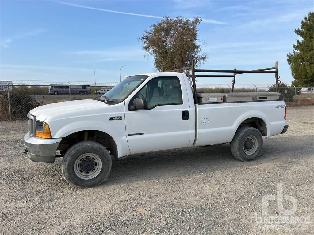 Ford F-250 Бортовые фургоны