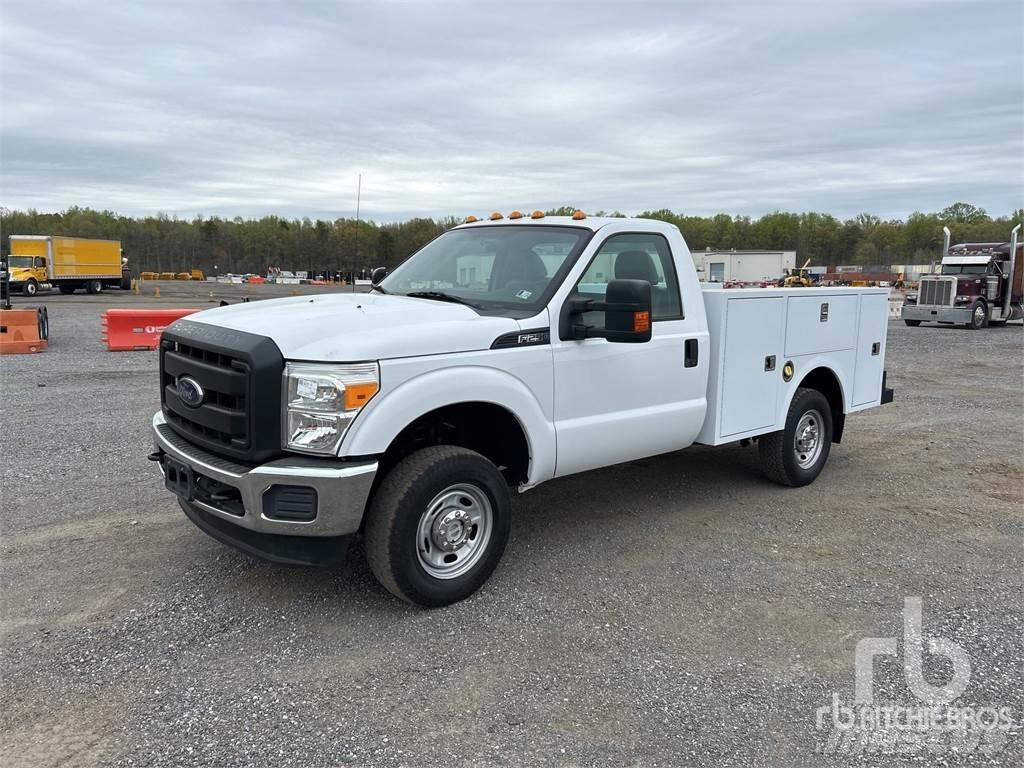 Ford F-250 Комбинированные дорожные машины