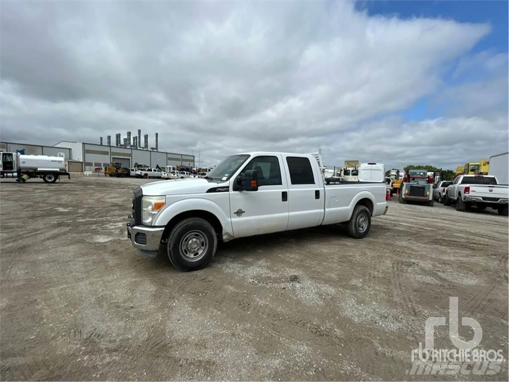 Ford F-250 Бортовые фургоны