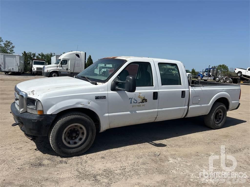Ford F-250 Бортовые фургоны