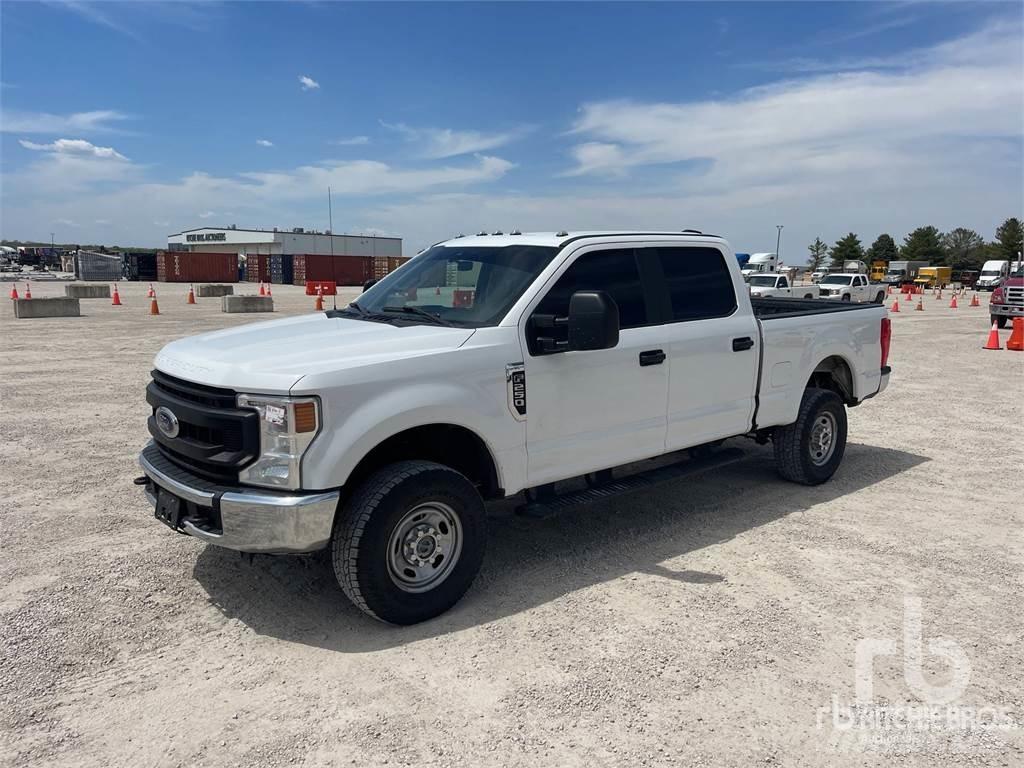 Ford F-250 Бортовые фургоны