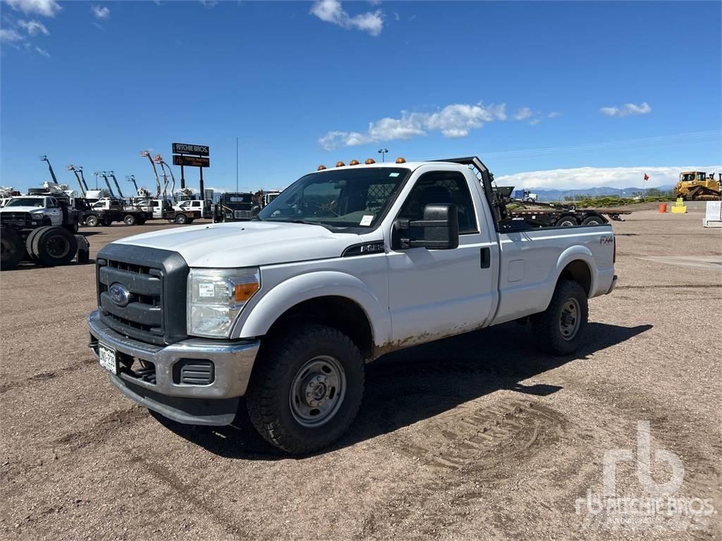 Ford F-250 Бортовые фургоны