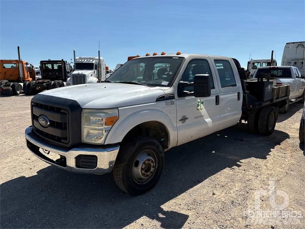 Ford F-350 Грузовики-платформы/боковая разгрузка