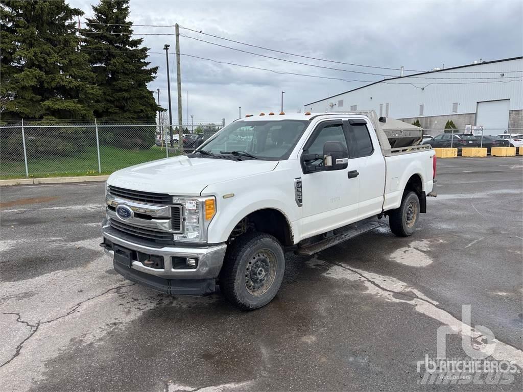Ford F-350 Бортовые фургоны