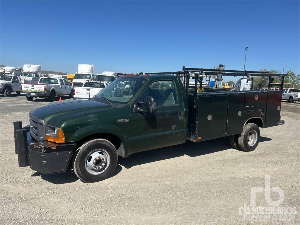 Ford F-350 Комбинированные дорожные машины