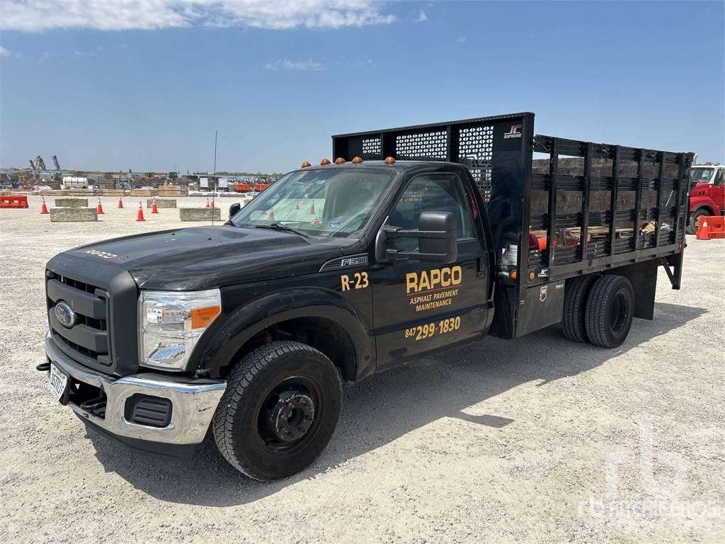 Ford F-350 Грузовики-платформы/боковая разгрузка