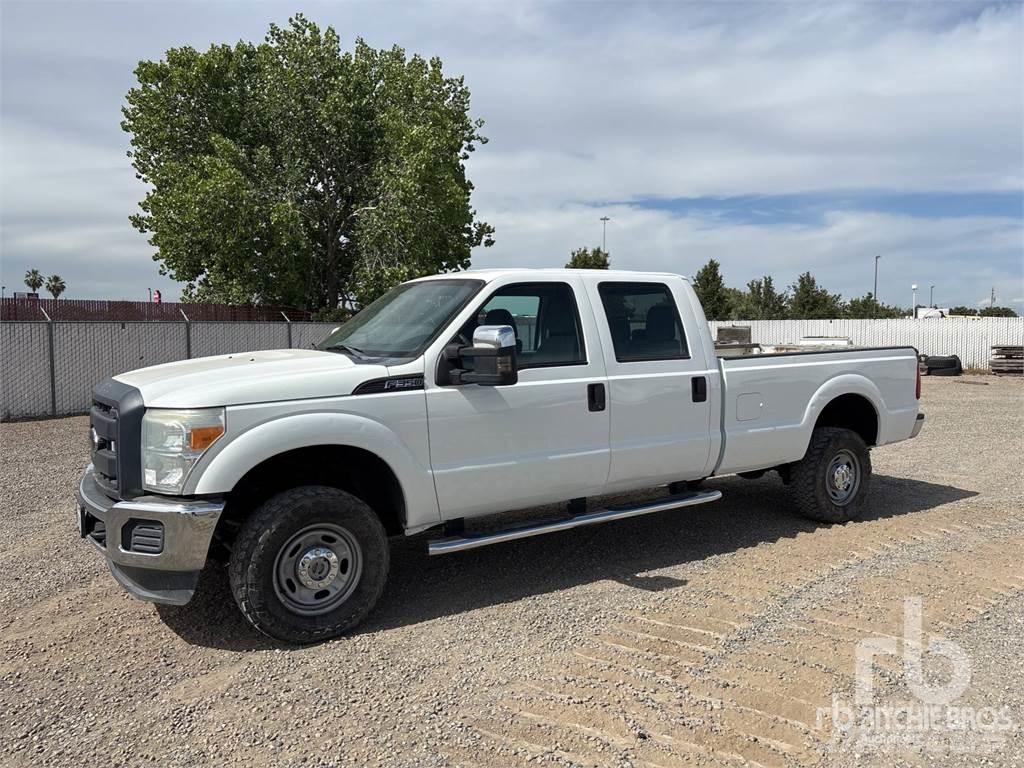 Ford F-350 Бортовые фургоны