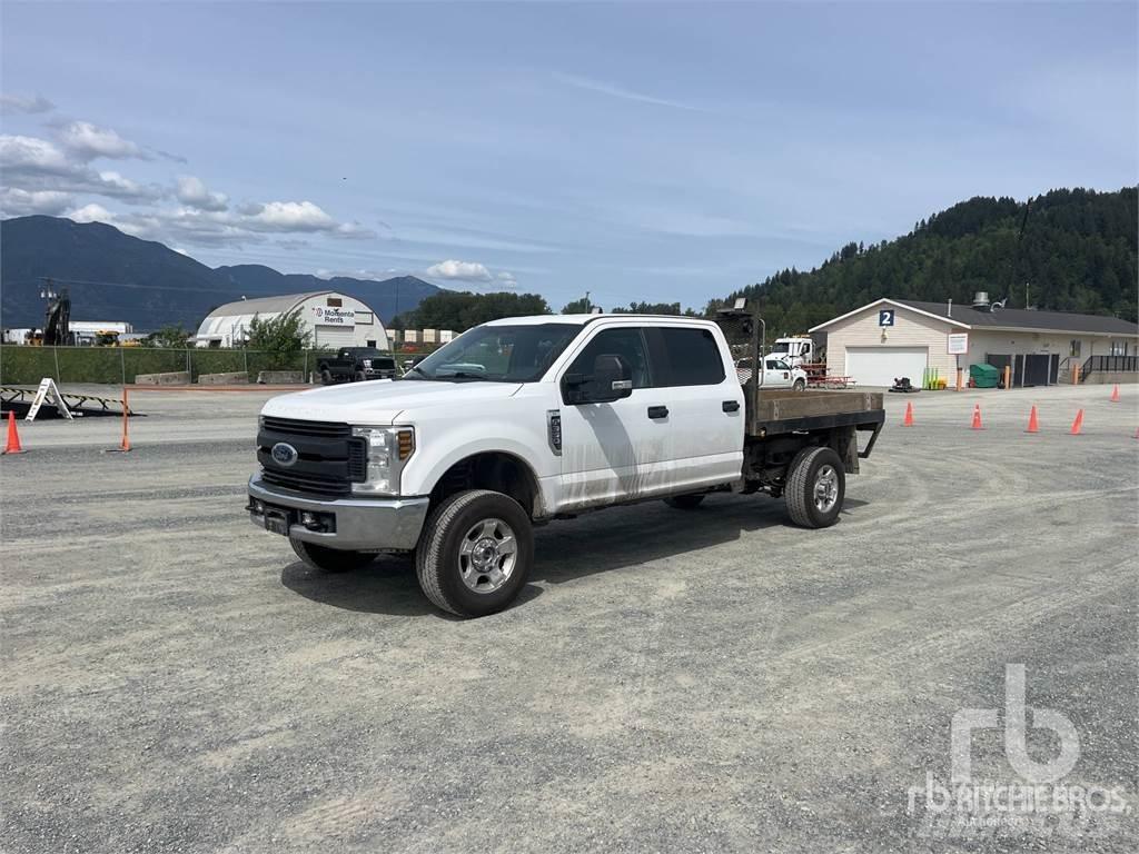 Ford F-350 Бортовые фургоны