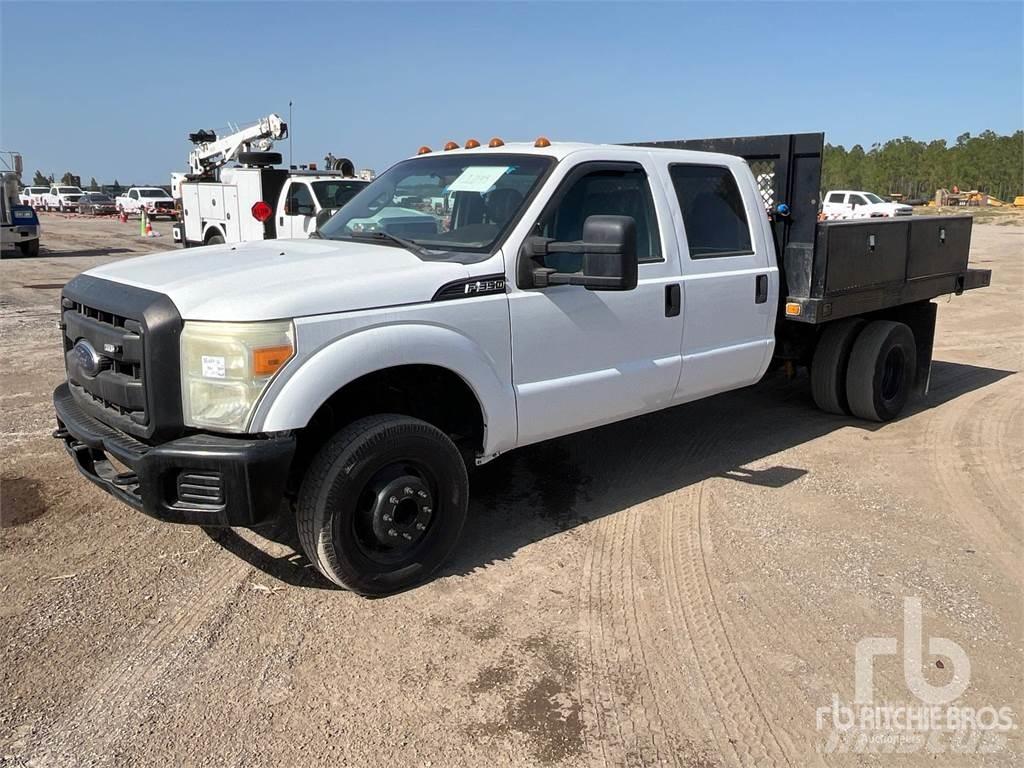Ford F-350 Грузовики-платформы/боковая разгрузка