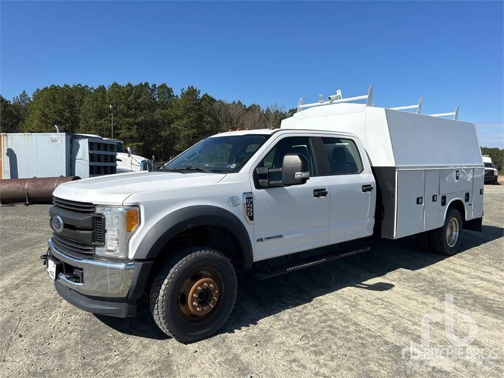 Ford F-450 Комбинированные дорожные машины