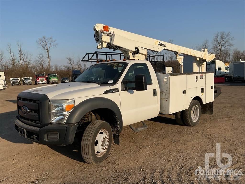 Ford F-450 Прицепные подъёмники