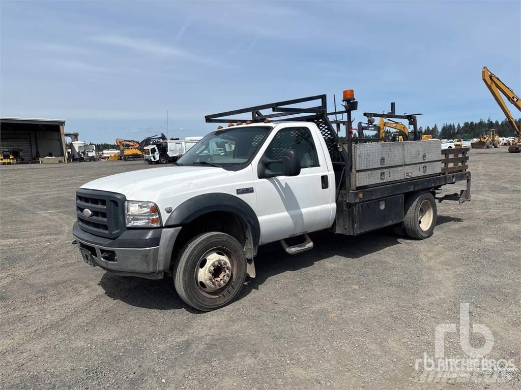 Ford F-450 Грузовики-платформы/боковая разгрузка