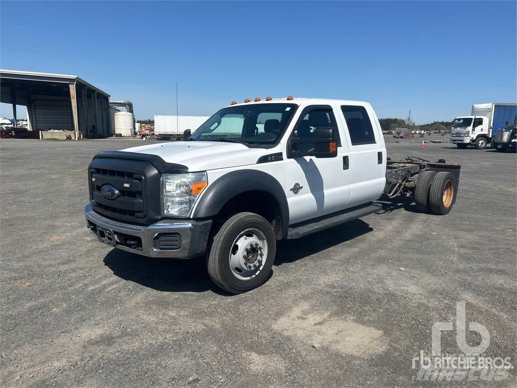 Ford F-550 Грузовики-платформы/боковая разгрузка