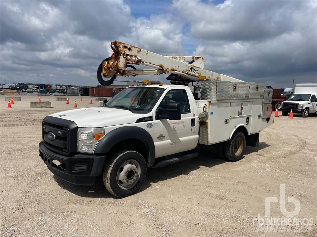 Ford F-550 Прицепные подъёмники