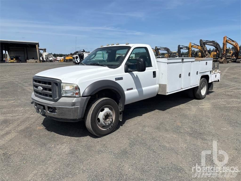 Ford F-550 Комбинированные дорожные машины