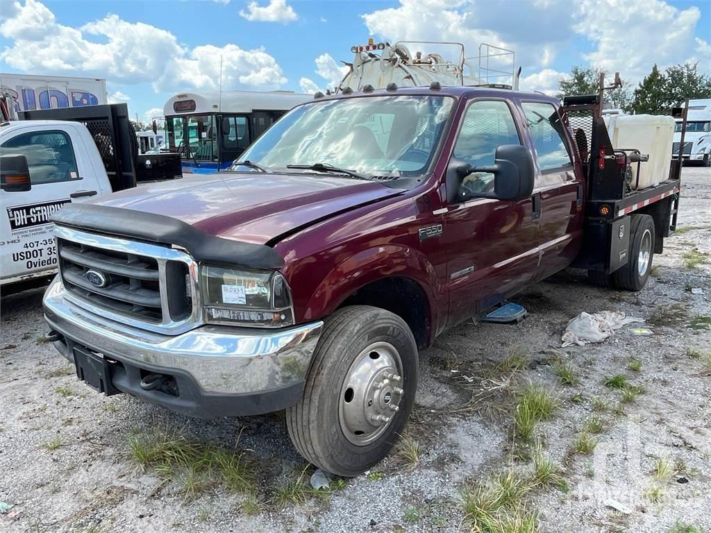 Ford F-550 Грузовики-платформы/боковая разгрузка