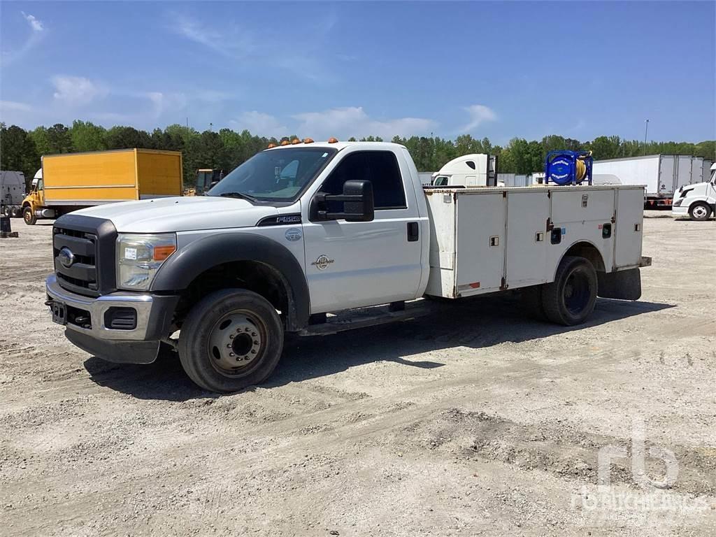 Ford F-550XL Комбинированные дорожные машины