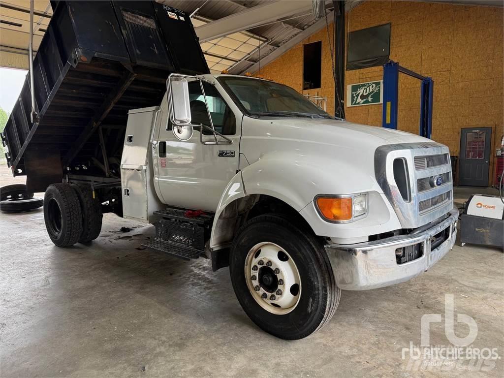 Ford F-750 Грузовики-Самосвалы