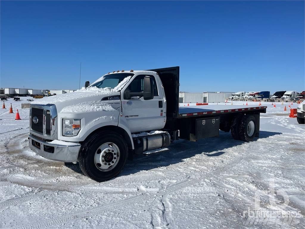 Ford F-750 Грузовики-платформы/боковая разгрузка