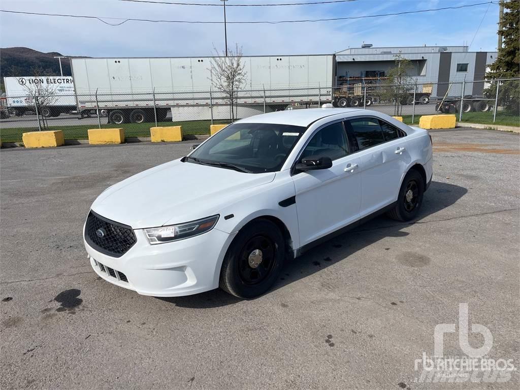 Ford TAURUS Легковые автомобили
