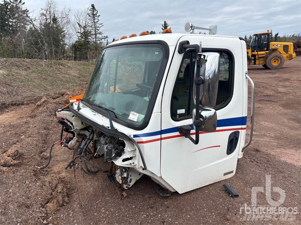 Freightliner M2 Коммерческий транспорт - Другие