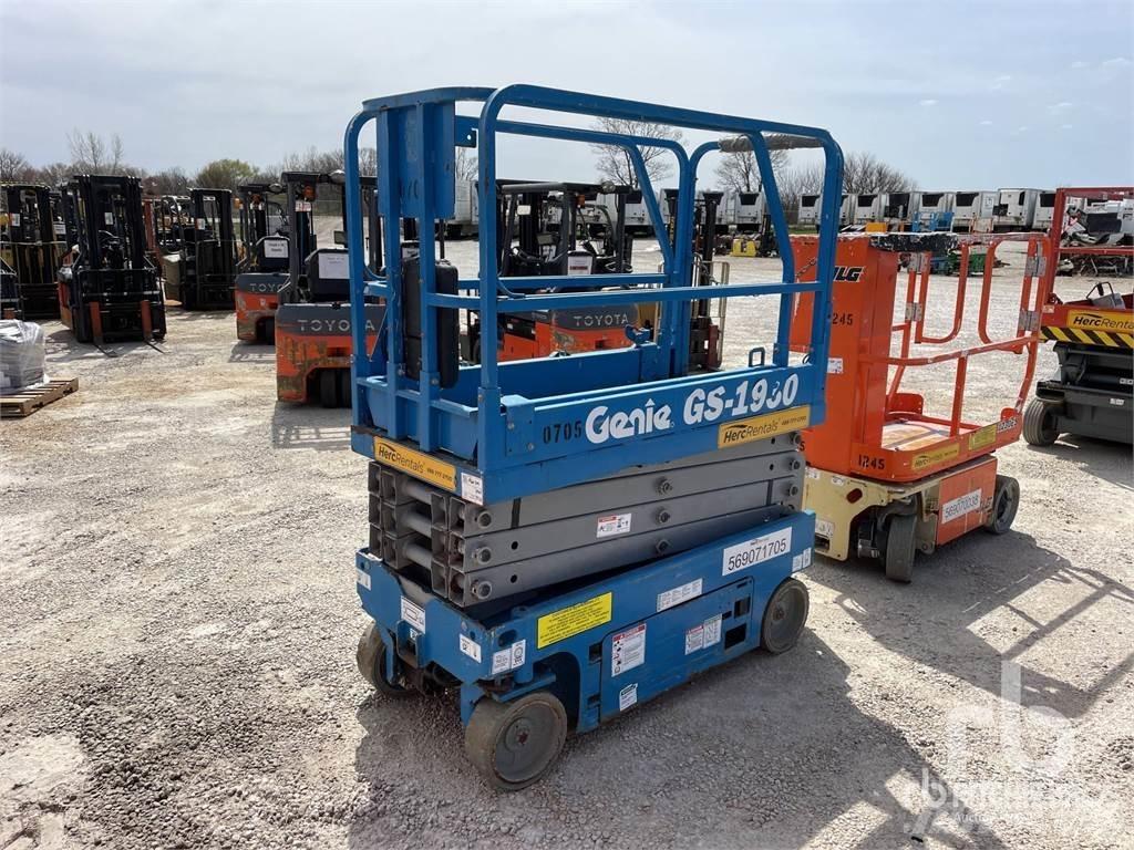 Genie GS1930 Ножничные подъемники