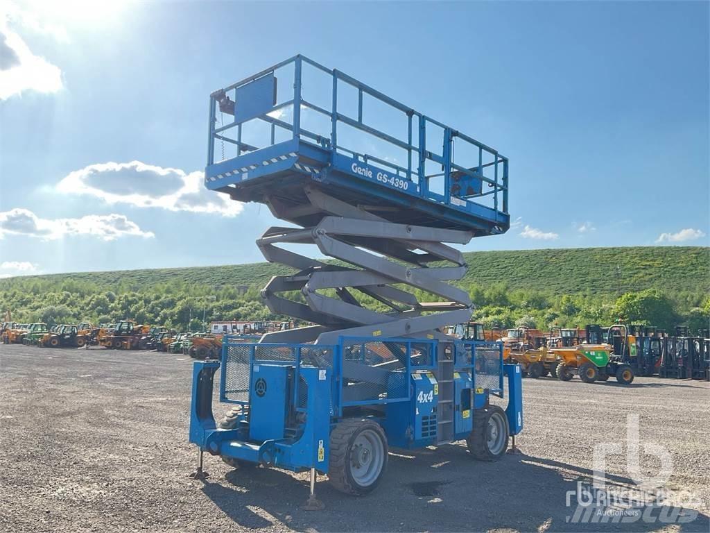 Genie GS4390 Ножничные подъемники