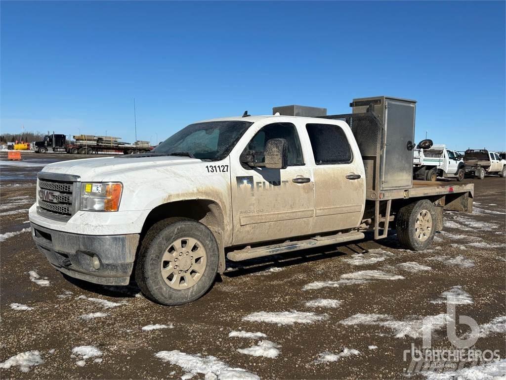 GMC C3500HD Грузовики-платформы/боковая разгрузка