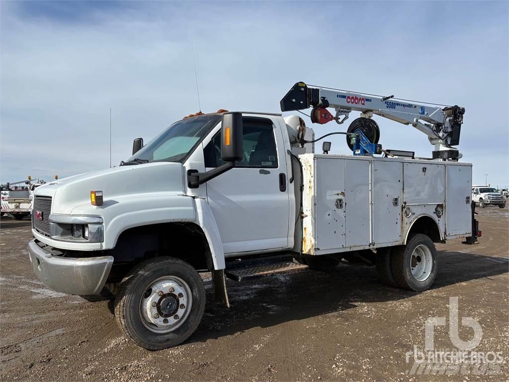 GMC C5500 Комбинированные дорожные машины
