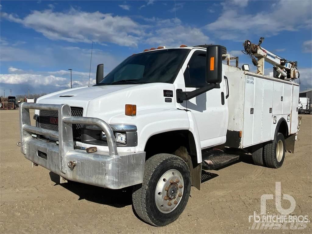 GMC C5500 Комбинированные дорожные машины