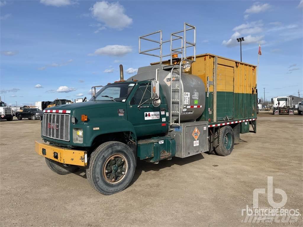 GMC C7500 Грузовики-цистерны