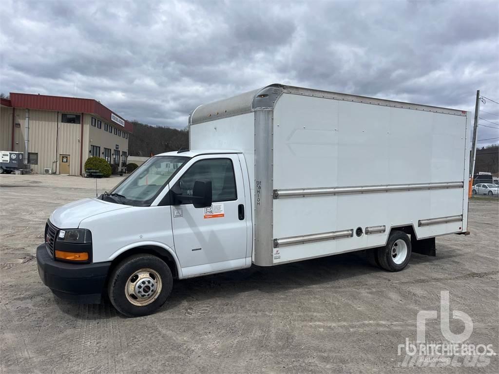 GMC G3500 Изотермический фургон