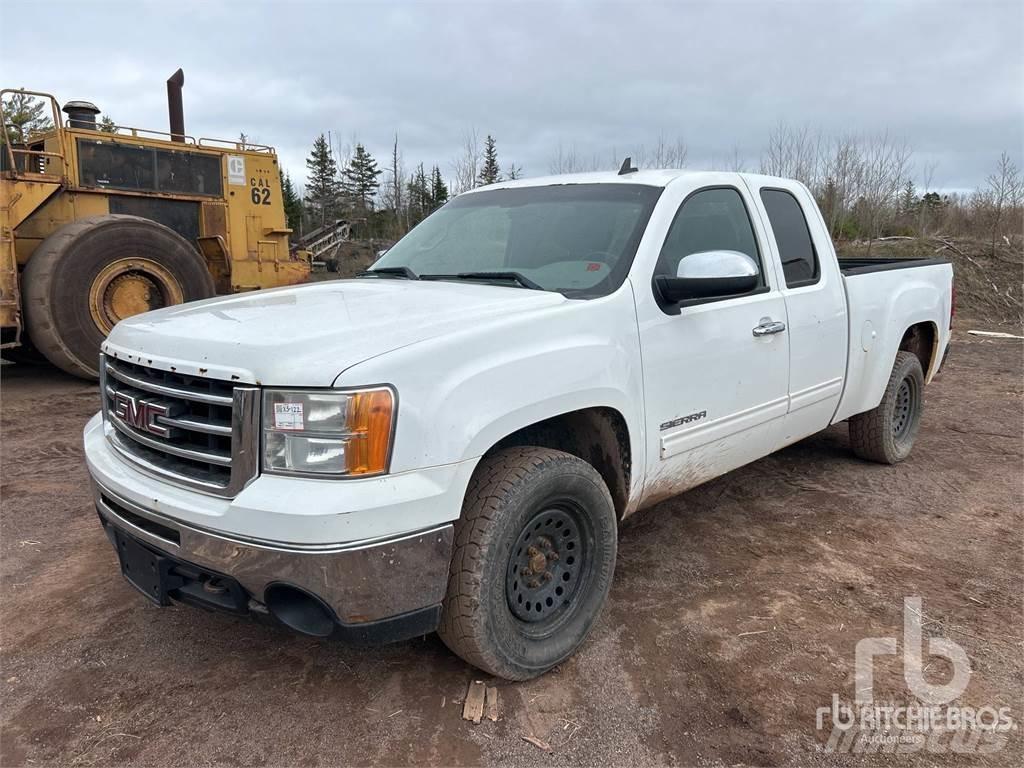 GMC SIERRA 1500 Бортовые фургоны