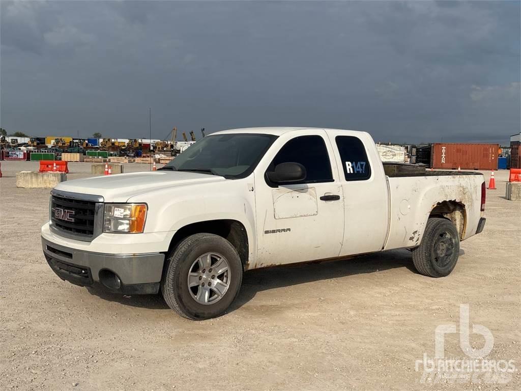 GMC SIERRA 1500 Бортовые фургоны