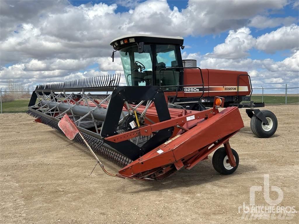 Hesston 8250S Уборочные комбайны