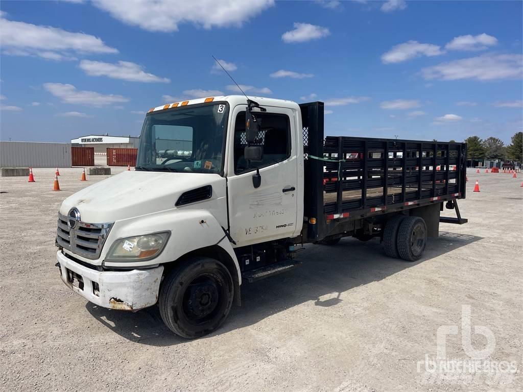 Hino 165 Грузовики-платформы/боковая разгрузка