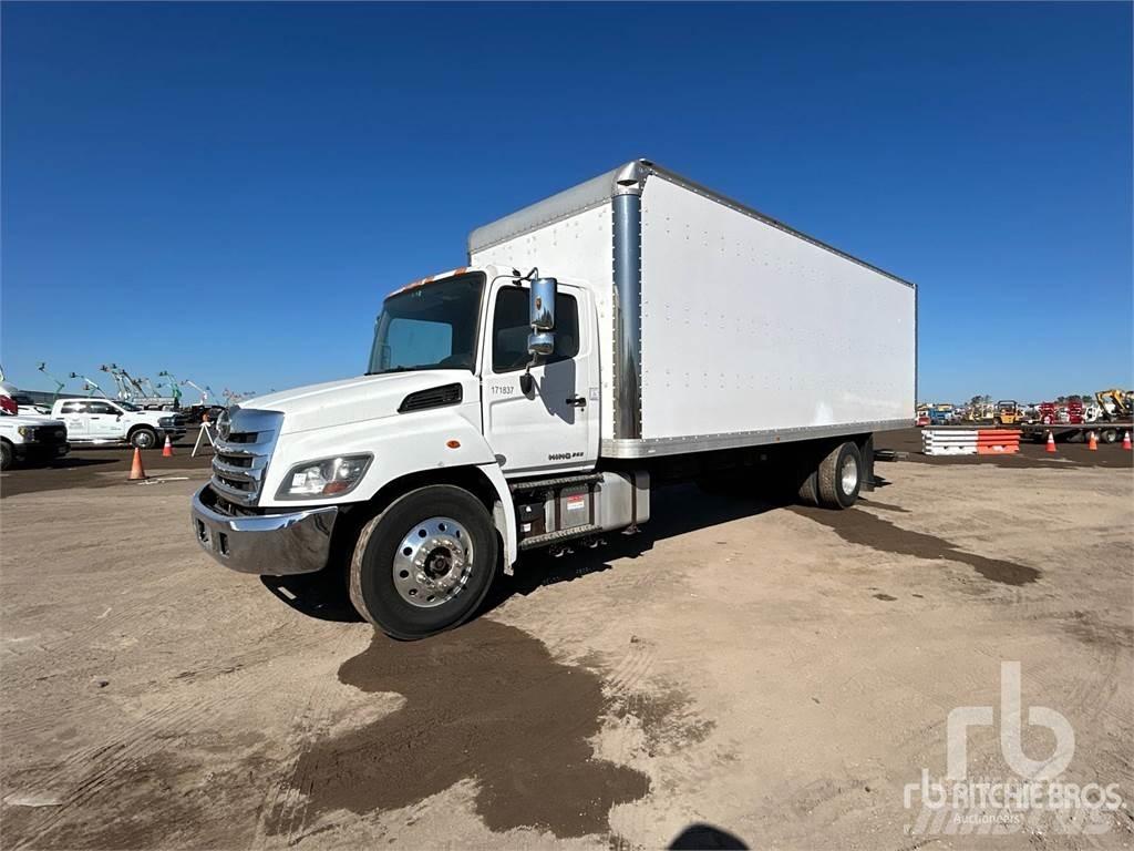 Hino 268 Изотермический фургон