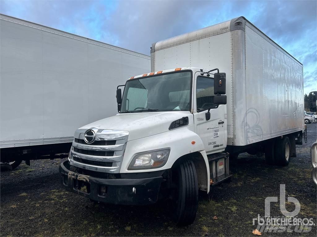 Hino 268 Изотермический фургон