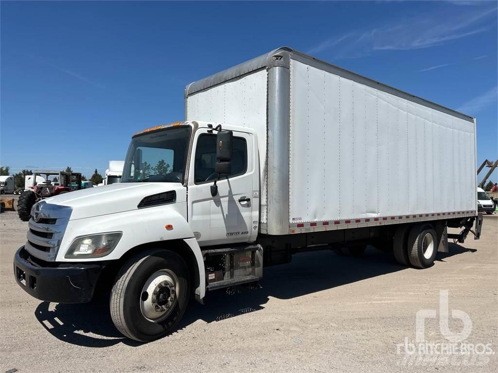 Hino 268 Изотермический фургон