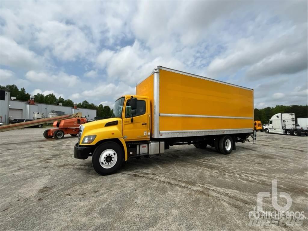 Hino 268 Изотермический фургон